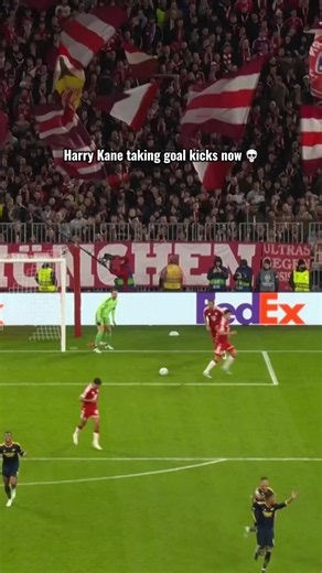 Is there anything he can’t do 🤯 #UCL #BayernvsArsenal | bayern vs arsenal