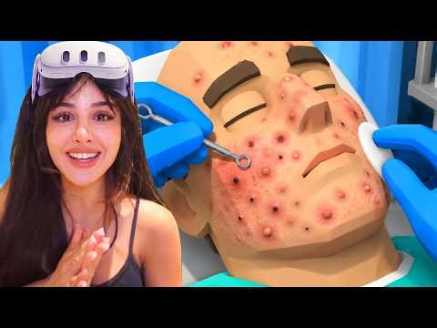 I Became The BEST Doctor in VR! | SSSniperWolf Roblox Gaming