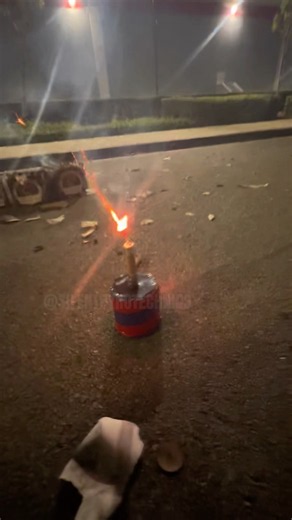 STROBE TO SALUTE MONSTER #pyro #salute #fireworks