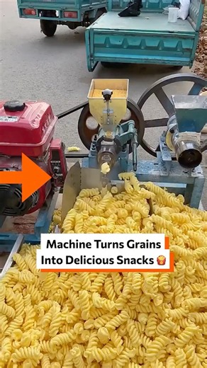 Watching Raw Grains Instantly Get Puffed Into Crispy Snack Magic! 🌾🍿✨ @snacksfoodmachine