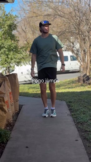 Tanner | Tips for beginner runners on Instagram: "These are 3 stretches that I always do before my runs"