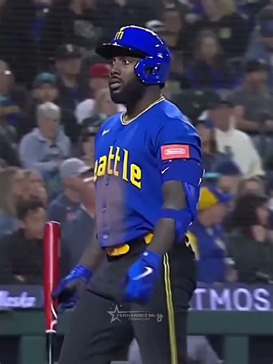 Randy Arozarena crushes his first home run🤯#RandyArozarena #grandesligas #mlb #mlbedits #sports