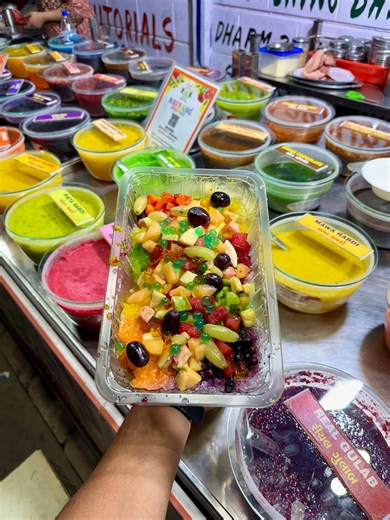 Most Unique Ice Dish Preparation | Live Street Food