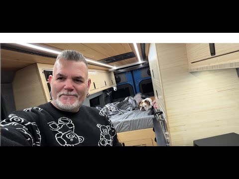 NSIDE THE NEW VAN Testing The New ROOF TOP Internet. LIVE CHAT