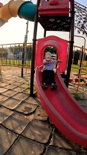 Parkour money heist playground rooftop most viral video 😨😱😱???#foryou #viralvideo #funny #fun