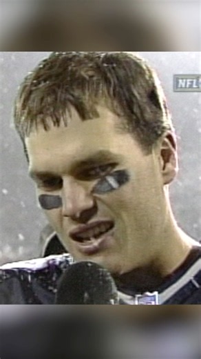 Tom Brady’s first postgame interview following his first playoff victory 🔥 #patriots #throwback