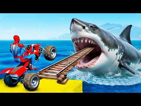 HOMEM ARANHA e AMIGOS SALTO COM MOTO! SHARK TRAP vs SPIDERMAN!