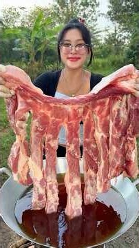 Cooking delicious curry pork eat with rice noodle recipe