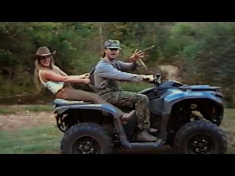 Lainey Wilson - Kinda Love It (Official Music Video)