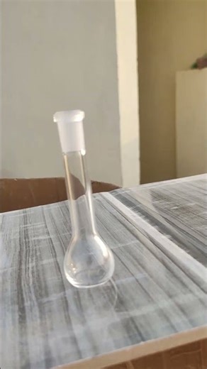 10ml Volumetric Flask | Available on IndiaMART