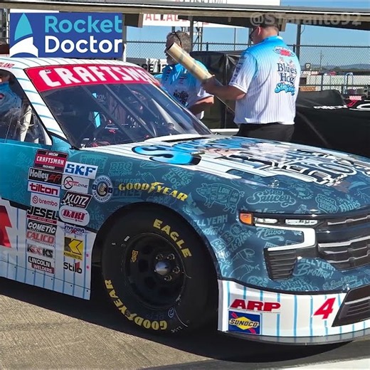 Cleetus McFarland's Blues Hog NASCAR Craftsman Truck ride for Talladega