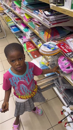 Funny Mom & Daughter Shopping: Ella Wants a Bicycle & Cocomelon Toy!