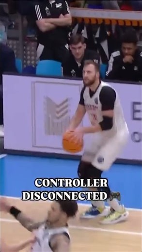 Happens to the best of us 😅 #BasketballCL