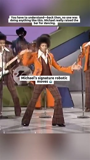 Michael’s robotic dance moves #michaeljackson #jackson5 #shorts #ytshorts #viralshort