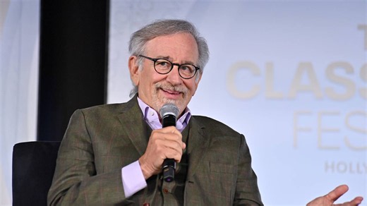 Steven Spielberg’s 115-minute sci-fi masterpiece soars back to the top of the streaming charts