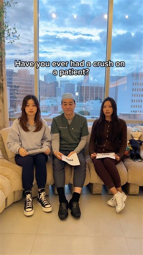 Confessions of a plastic surgery office 🍵