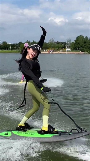 RUSH WAVE ,Water surfing is so cool#rushwave #Surfing #surfboard #electricsurfboard