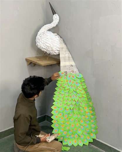 Plastic Spoons DIY craft _ Peacock #crafts #idea | Deep's CRAFT