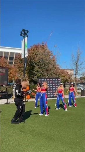Vote Early Day in Michigan Loni Love, Lindsey Hunter & the Pistons teamed up to get out the vote