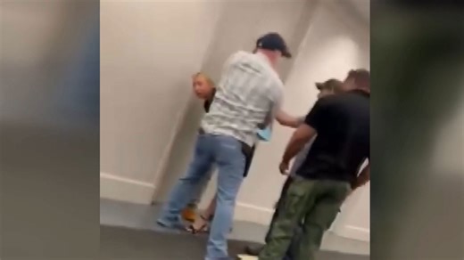 Video shows arrests at New Orleans immigration court