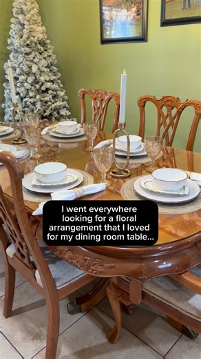 I’ve been looking everywhere for a floral arrangement that I like and I just can’t find one so I made one myself! I change them out so often and they’re so easy to create! #Tutorials #tips #decor #diy | Deck.your.decor