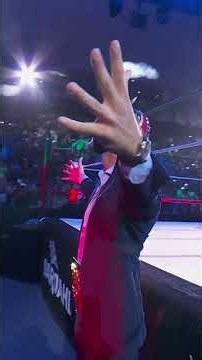 The new AAA Mega Champion receives a hero's welcome