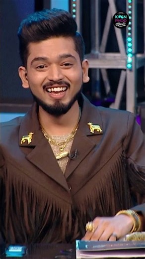 में आ जाता हूँ आपकी Team में 🤣 #hustle5 #dhh