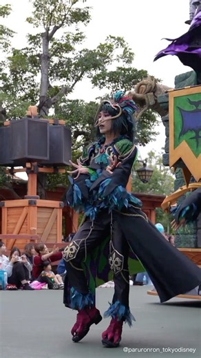 【綺麗】カラスダンサー🐦‍⬛｜Into the Frenzy 2026｜東京ディズニーランド