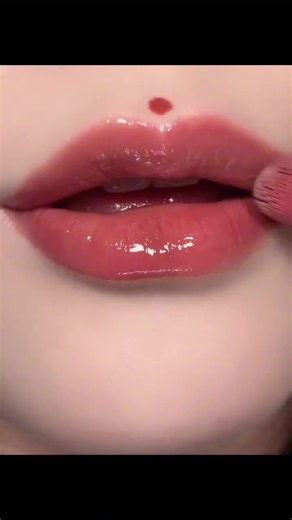 #Make-up#makeup tutorials#makeup for women over 40#makeup foundation#make-up