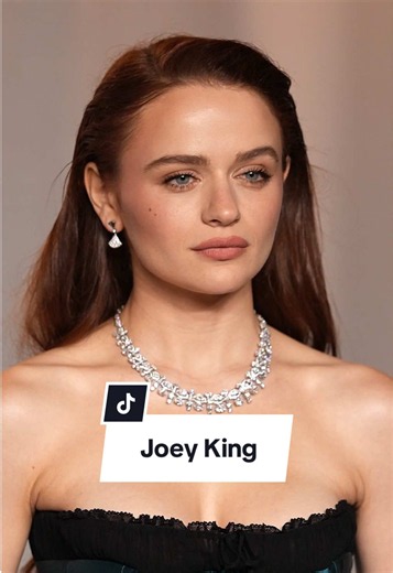 #joeyking at the #academymuseumgala 2026 in Los Angeles. #voguegermany #joeykingedit (Video: Getty Images)