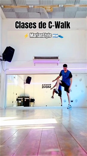 C-Walk 2026 Ice Cube 🎵 baile Footwork the C Walk Dance clown walk style Cwalk Argentina rap Hip Hop