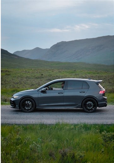 Nuova Golf R: Colore e Stile Ogni Giorno