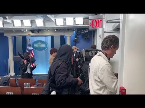 Bystander wounded, suspect dead after shooting near White House checkpoint | NBC New York