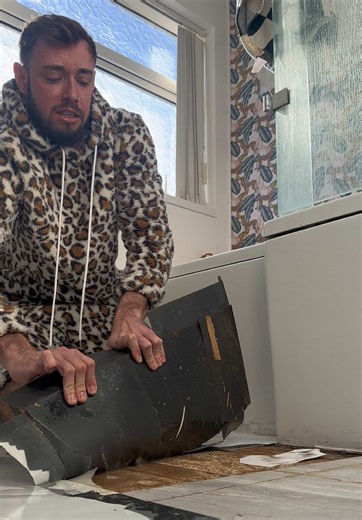 Discovering a Hidden Letter from the Past