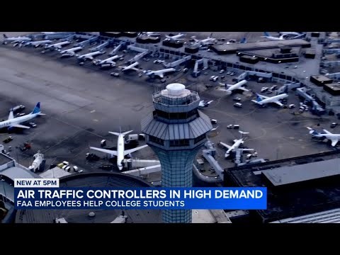 FAA hosts job fairs across Chicago area to recruit air traffic controllers