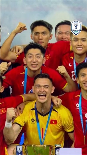 Vietnam lift their 4️⃣th ASEAN Championship title 🏆🏆🏆🏆