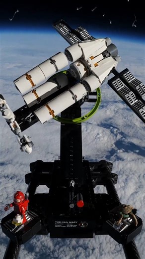 Highest altitude launch and retrieval of a @LEGO_Groupset: 34,988 m (114,790 ft) by @SonyPicturesUK and @SentInto_Space 🚀The launch celebrated the launch of the movie @projecthailmary starring Ryan Gosling
