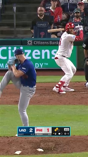 J.T. Realmuto has a blunder on the base paths and the Dodgers get a double play to beat the Phillies
