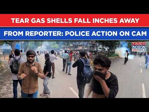 CJP Parliament March: Tear Gas Shell Falls Inches Away From Reporter| Police Vs Delhi Protests
