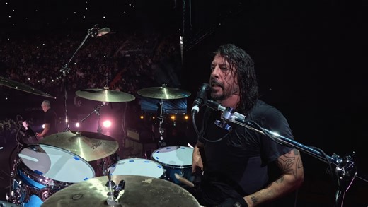 Dave Grohl Opens Up About Life After Cobain