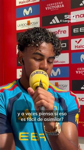 🗣️ Lamine Yamal's reflection on the pressure of being 18 on 'El Larguero' with Manu Carreño