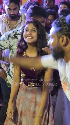 instagram queen Rithika dance in kulasai dhasara #rithikarajanbabu #trendingdance #newtrend