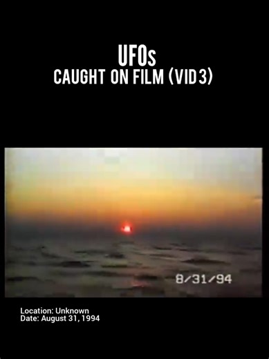UFOs caught on Film (Vid 3) #Vid3 #UFO #UAP #CloseEncounter #Alien