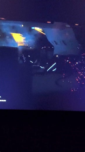 Alien isolation The Xenomorph spots Ripley through the window