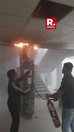 Lucknow Hospital Fire: Chaos After Short Circuit Ignites False Ceiling At Lok Bandhu Hospital