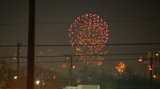 HAPPY NEW YEAR 🎆 Watch a recap of San Antonio's biggest NYE fireworks show---> https://bit.ly/4baH8JO | News 4 San Antonio
