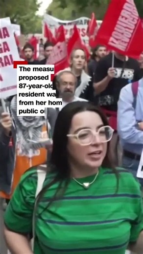 Madrid residents demand political action on housing crisis