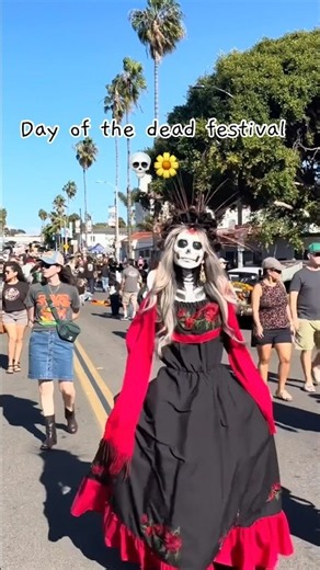 💀🌼 October in Oceanside, CA!