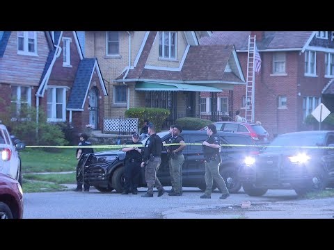 Man injured in shooting behind business on Detroit’s west side