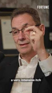 How Pfizer's CEO struck a deal with Trump in 10 days to lower U.S. drug costs #Pfizer #Trump